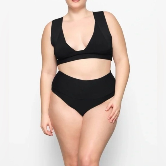 SKIMS High Waist Swim Bottom in Onyx - Picture 1 of 7